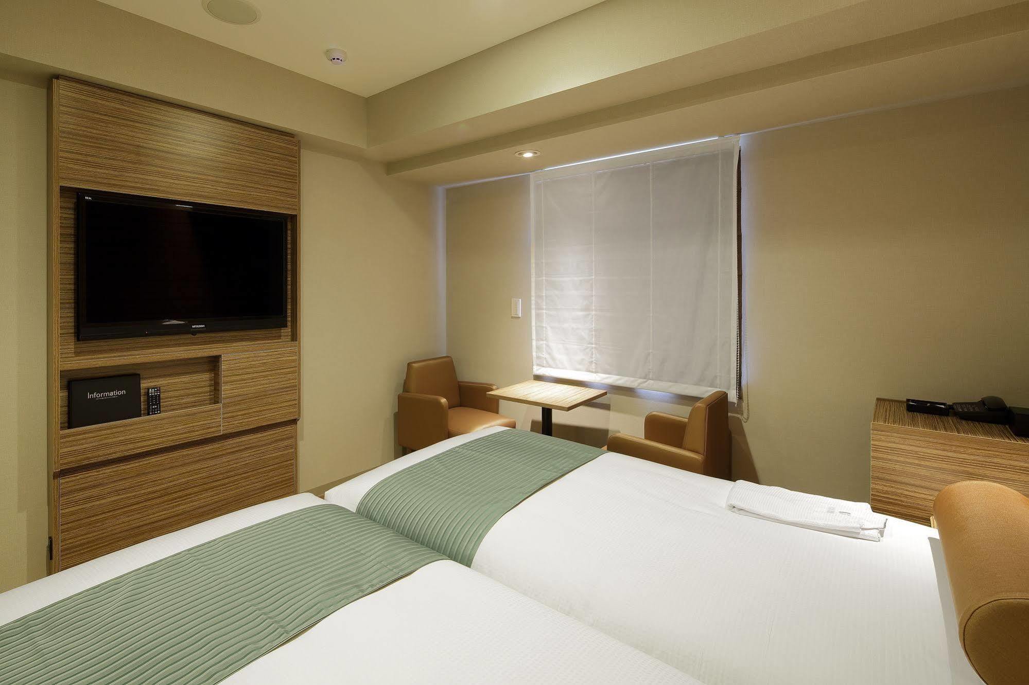 Via Inn Nagoya Shinkansen-Guchi Экстерьер фото