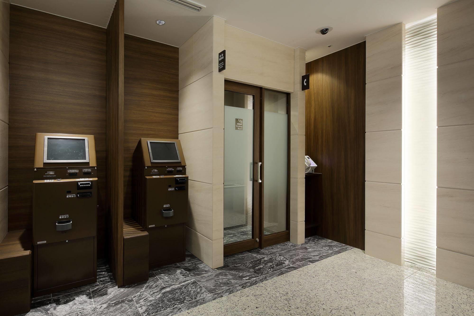 Via Inn Nagoya Shinkansen-Guchi Экстерьер фото